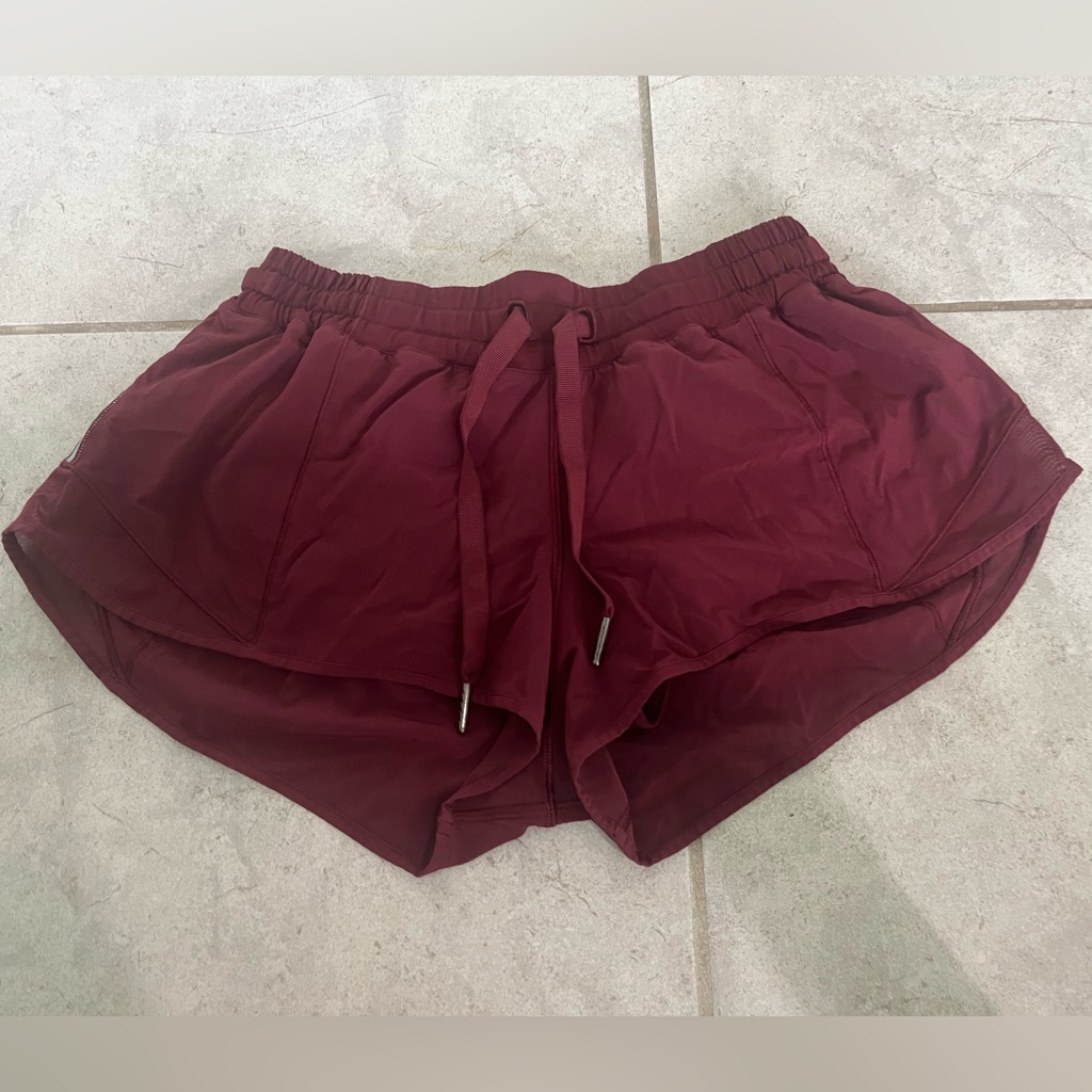 Lululemon Athletica Hottie Hot Shorts